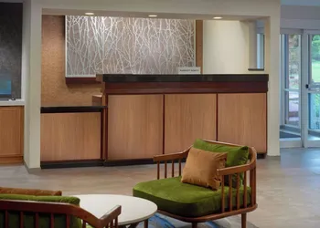 Fairfield Inn & Suites by Marriott Frederick hotel thumbnail 4
