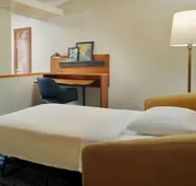 Fairfield Inn & Suites by Marriott Frederick hotel detail image 5