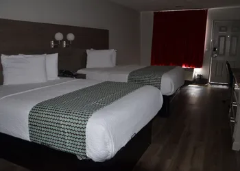 Baymont by Wyndham Covington hotel thumbnail 5