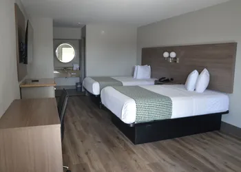 Baymont by Wyndham Covington hotel thumbnail 8