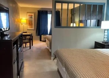 Guest Inn hotel thumbnail 8