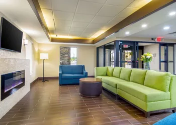 Comfort Inn Acworth - Kennesaw Northwest hotel thumbnail 6