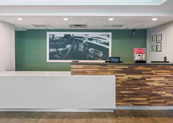 Hampton Inn Atlanta/Woodstock hotel thumbnail 5