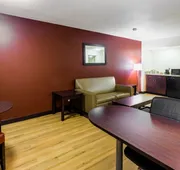 Red Roof Inn PLUS+ South Deerfield – Amherst hotel detail image 4