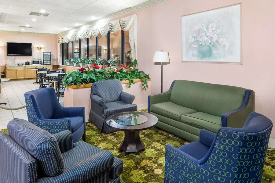 Days Inn by Wyndham Walterboro hotel detail image 2