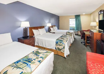 Days Inn by Wyndham Walterboro hotel thumbnail 8