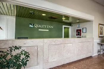 Quality Inn Sumter near Shaw AFB hotel thumbnail 4
