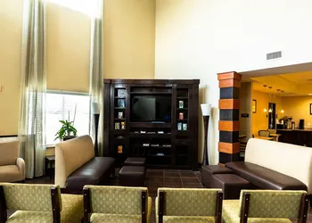 Rivers Inn & Suites hotel thumbnail 2