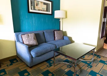 Rivers Inn & Suites hotel thumbnail 6