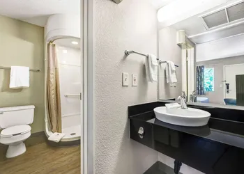 Motel 6 Issaquah, WA - Seattle - East hotel thumbnail 6