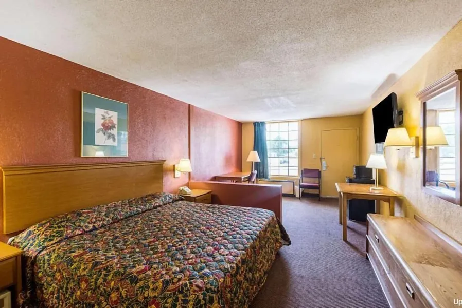 Orangeburg Inn & Suites hotel detail image 2