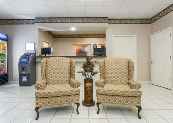 Americas Best Value Inn & Suites Sumter hotel thumbnail 2