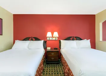 Americas Best Value Inn & Suites Sumter hotel thumbnail 6