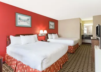 Americas Best Value Inn & Suites Sumter hotel thumbnail 8