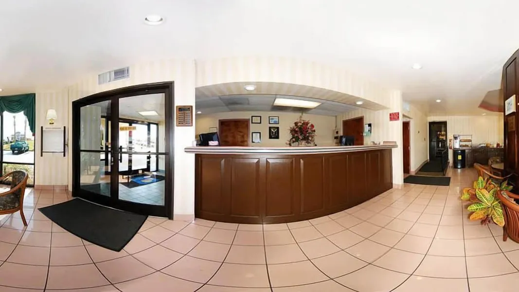 Quality Inn & Suites Orangeburg hotel detail image 2