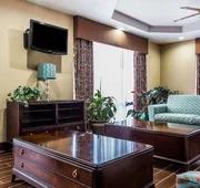 Quality Inn & Suites Orangeburg hotel detail image 4