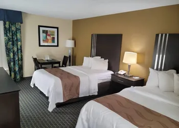 Quality Inn Terre Haute University Area hotel thumbnail 8