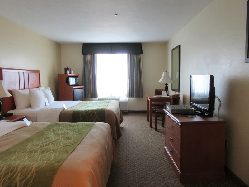 Comfort Inn & Suites El Centro I - 8 hotel detail image 2