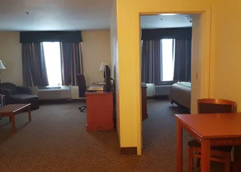 Comfort Inn & Suites El Centro I - 8 hotel thumbnail 4