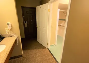 Comfort Inn & Suites El Centro I - 8 hotel thumbnail 6