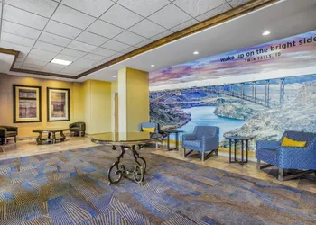 La Quinta Inn & Suites by Wyndham Twin Falls hotel thumbnail 4
