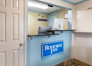 Rodeway Inn Cadiz hotel thumbnail 2