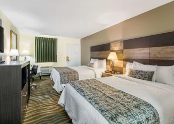 Rodeway Inn Cadiz hotel thumbnail 5