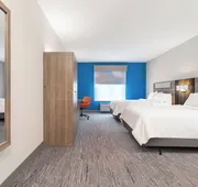 Holiday Inn Express and Suites Columbus Edinburgh by IHG hotel detail image 5