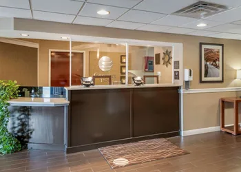 Comfort Inn Madison near Clifty Falls hotel thumbnail 3