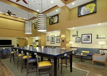 Hampton Inn & Suites Murray hotel thumbnail 5