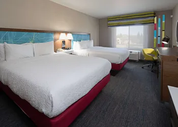 Hampton Inn Visalia hotel thumbnail 6