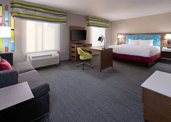 Hampton Inn Visalia hotel thumbnail 8