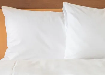 Holiday Inn Express & Suites Dinuba West by IHG hotel thumbnail 3