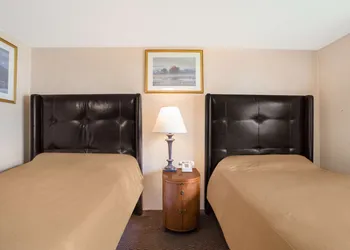 Knights Inn Endwell hotel thumbnail 6