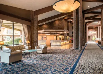 Red Lion Hotel Pasco Airport & Conference Center hotel thumbnail 6