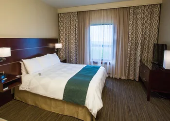 Wyndham Moline on John Deere Commons hotel thumbnail 7