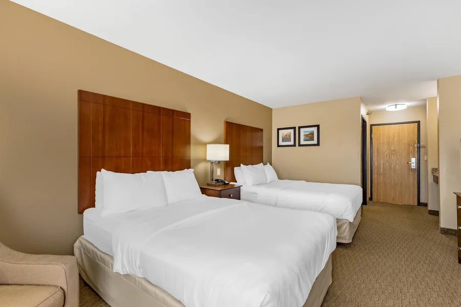 Comfort Inn & Suites East Moline near I-80 hotel detail image 6