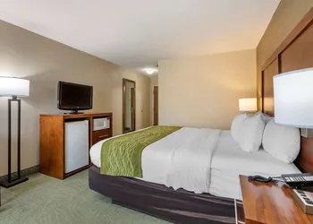 Comfort Inn Muscatine near Hwy 61 hotel thumbnail 6