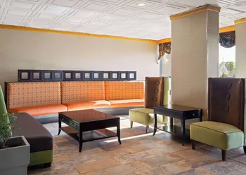 Travelodge by Wyndham Gaylord hotel thumbnail 6
