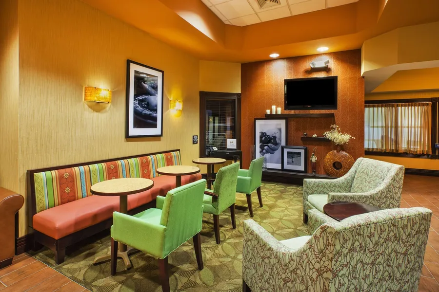 Hampton Inn Gaylord hotel detail image 2