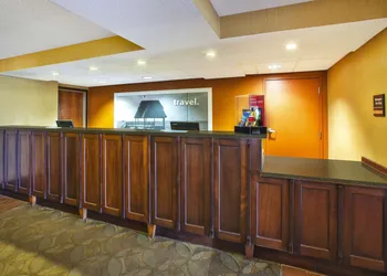 Hampton Inn Gaylord hotel thumbnail 3