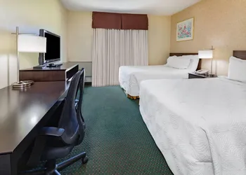 Travelodge by Wyndham Bracebridge hotel thumbnail 4