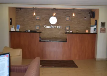 Comfort Inn & Suites Marion I-57 hotel thumbnail 6
