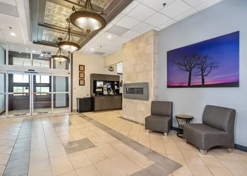 Quality Suites Drummondville hotel thumbnail 5