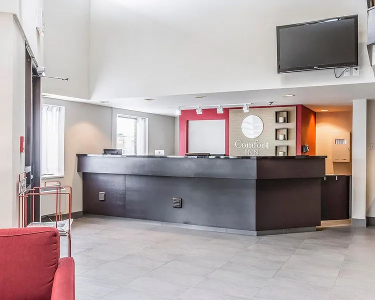 Comfort Inn Chicoutimi hotel detail image 2