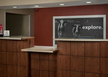 Hampton Inn Shelbyville hotel thumbnail 2