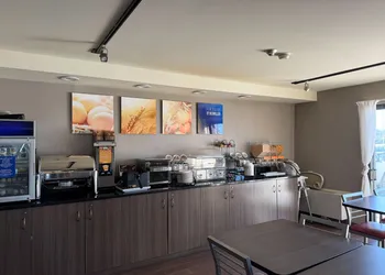 Comfort Inn Baie-Comeau hotel thumbnail 5