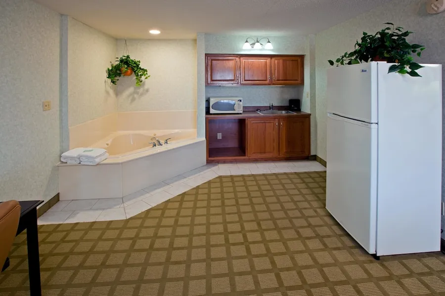 Holiday Inn Express Corydon by IHG hotel detail image 2
