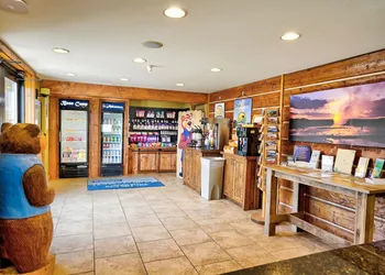 Travelodge by Wyndham Gardiner Yellowstone Park North hotel thumbnail 5