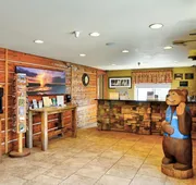 Travelodge by Wyndham Gardiner Yellowstone Park North hotel detail image 3